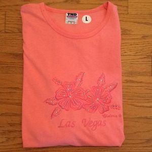Women's Las Vegas T-Shirt Size L NWOT Embroidered
